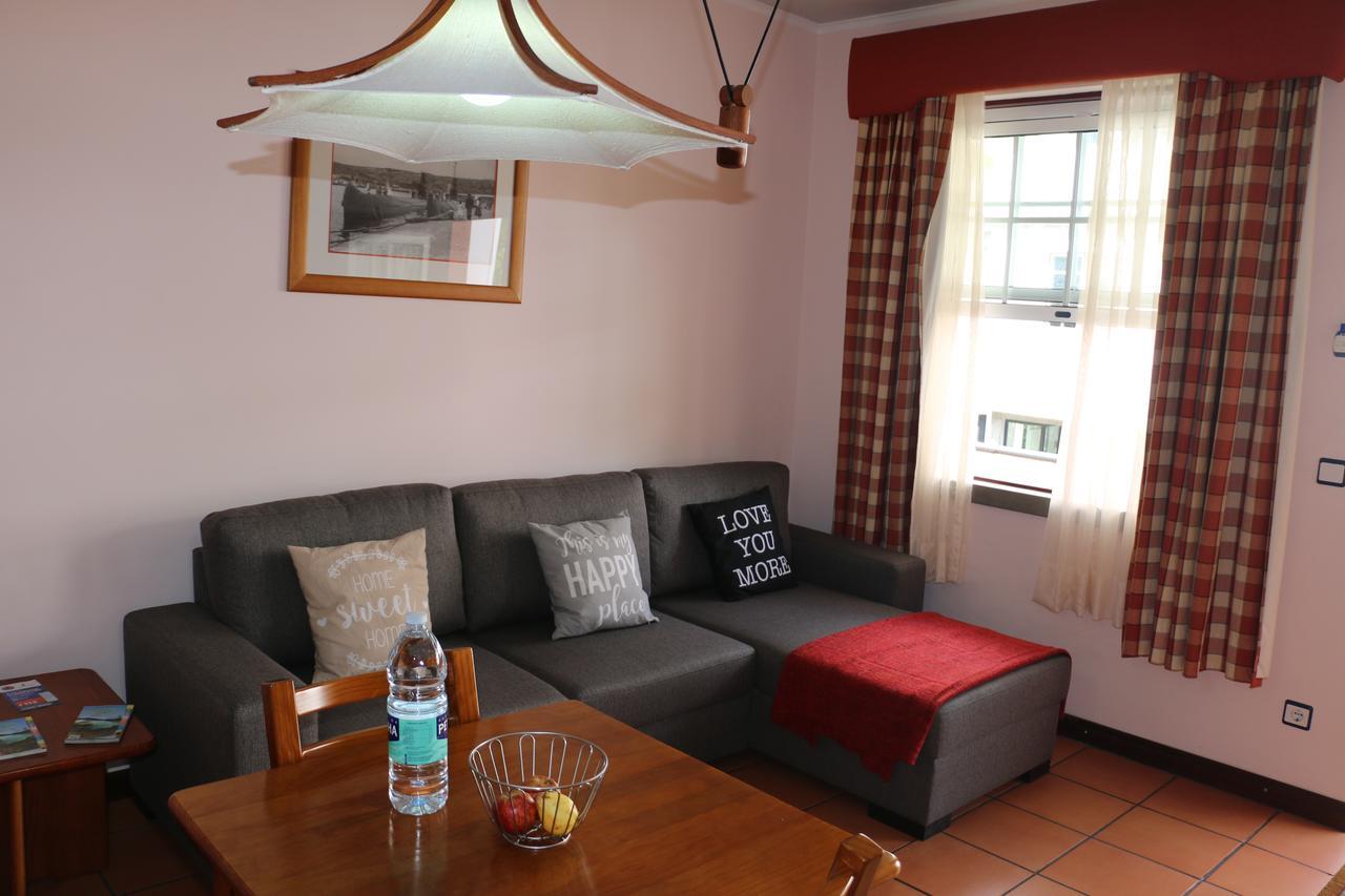 Apartamentos Turisticos Verdemar Horta  Bagian luar foto