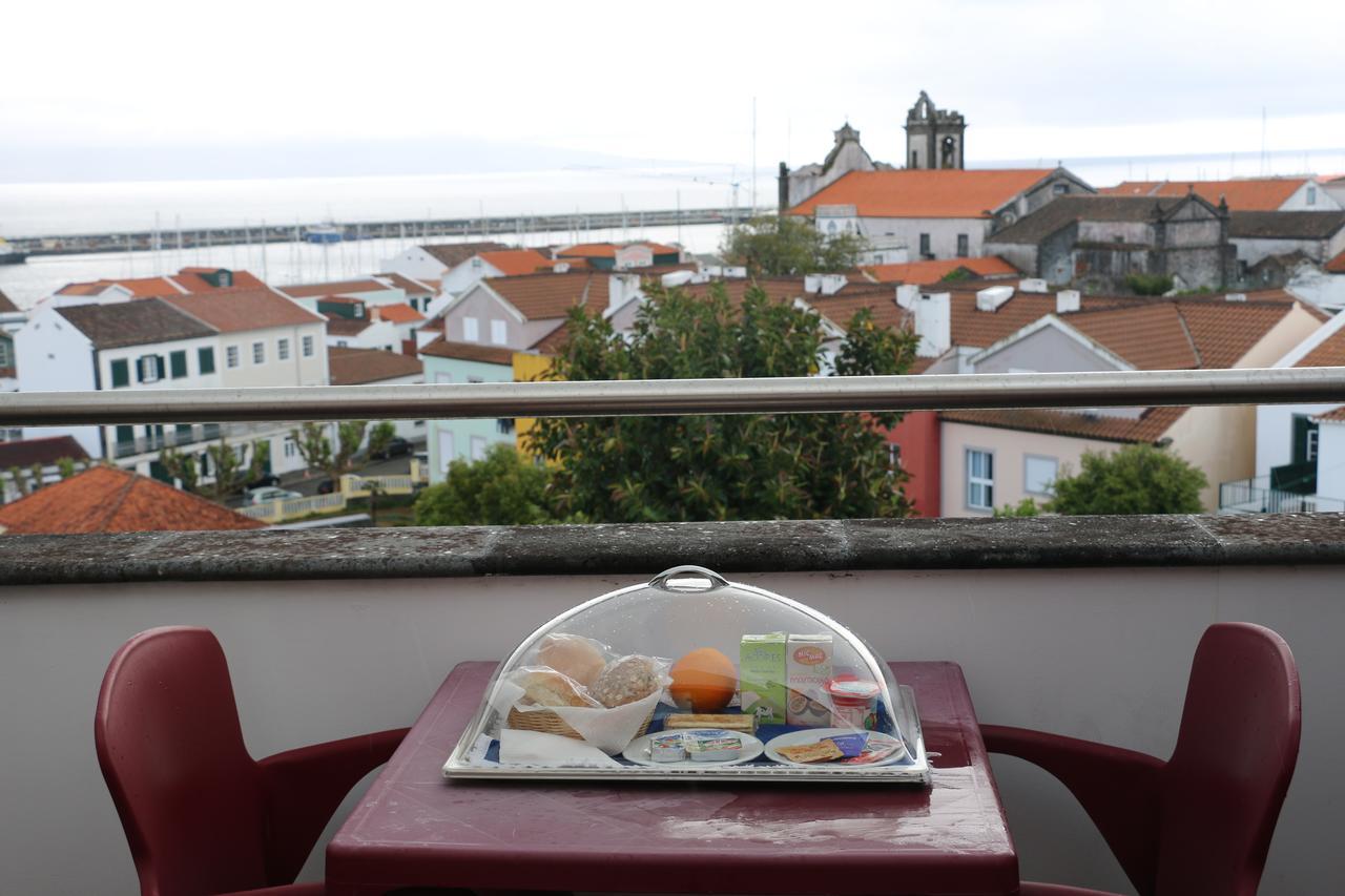 Apartamentos Turisticos Verdemar Horta  Bagian luar foto
